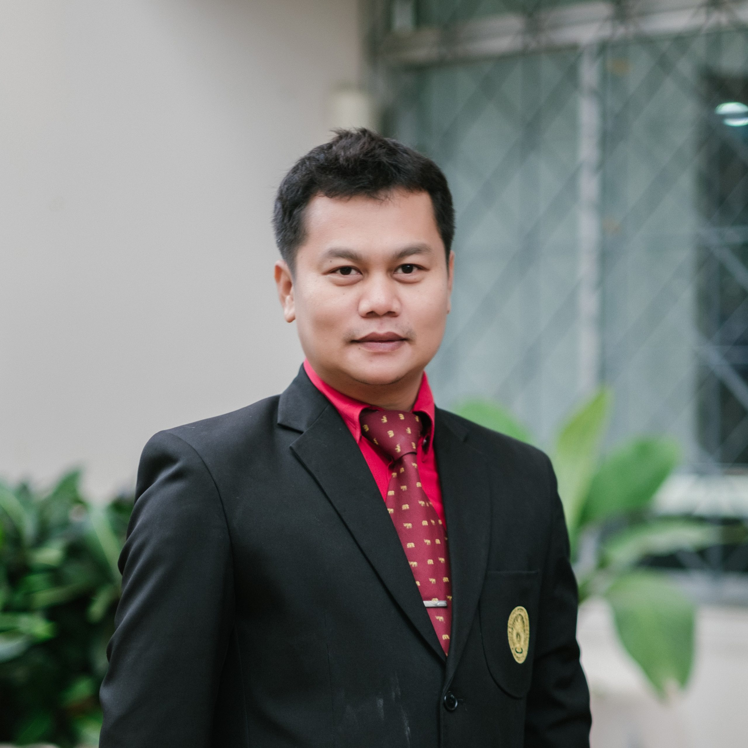 ผศ.น.สพ.ดร.สิทธิวสันต์ ดลวงศ์จันทอง